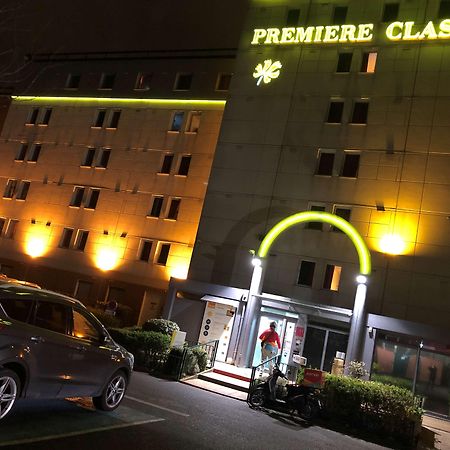 Premiere Classe Paris Ouest - Nanterre - La Defense Kültér fotó