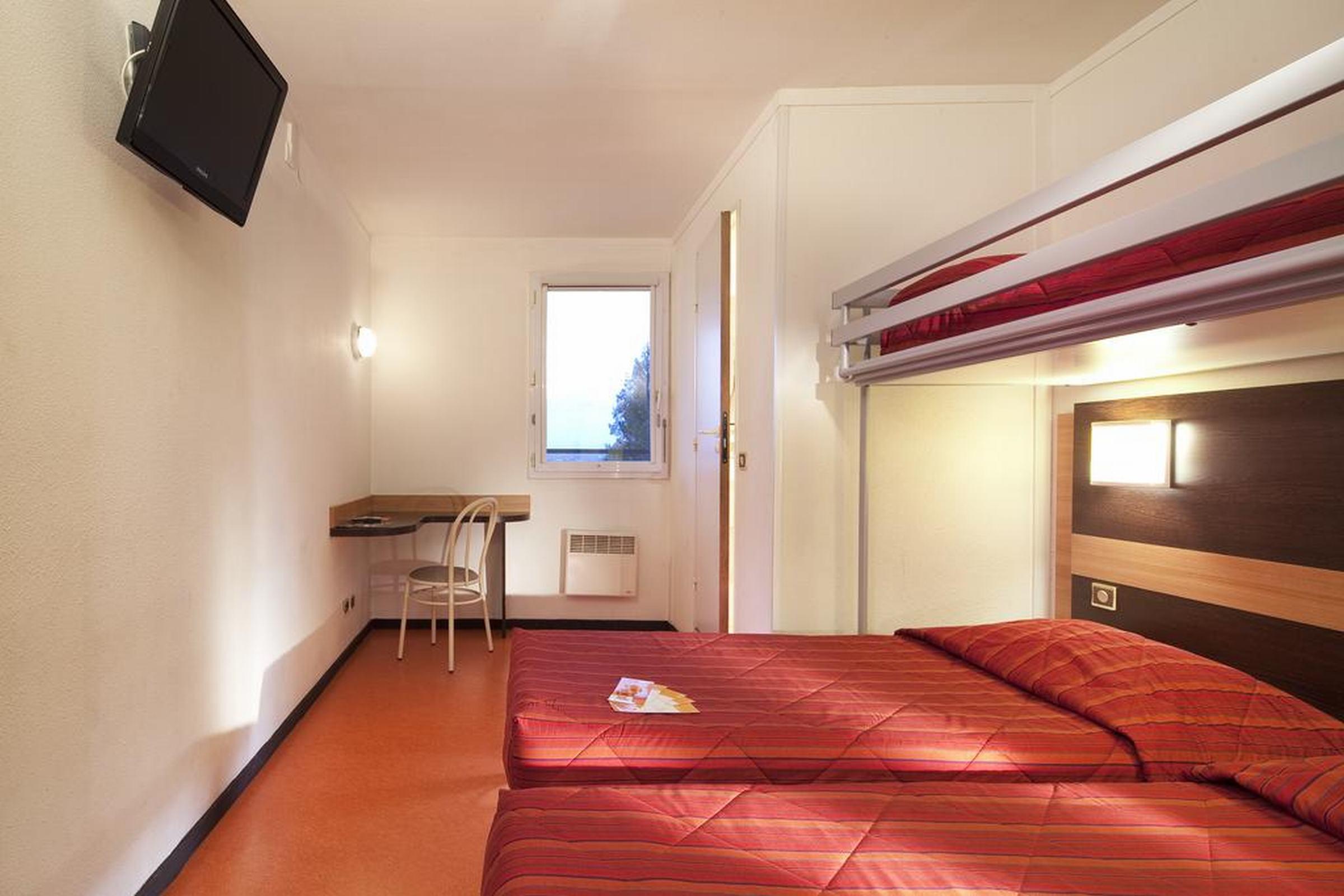 Premiere Classe Paris Ouest - Nanterre - La Defense Kültér fotó