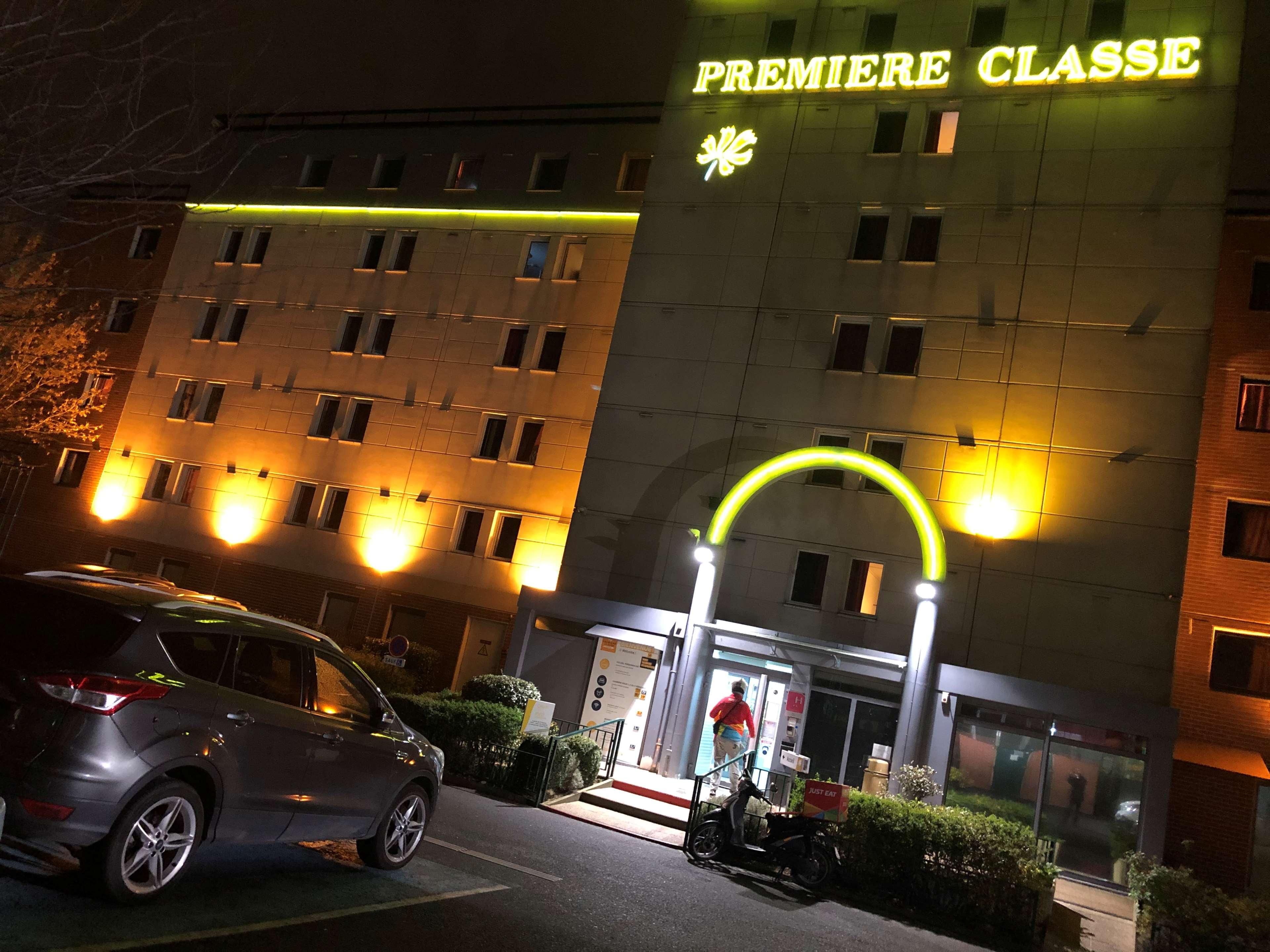Premiere Classe Paris Ouest - Nanterre - La Defense Kültér fotó