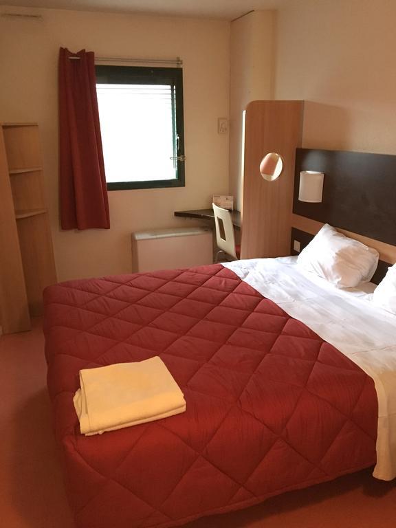Premiere Classe Paris Ouest - Nanterre - La Defense Kültér fotó