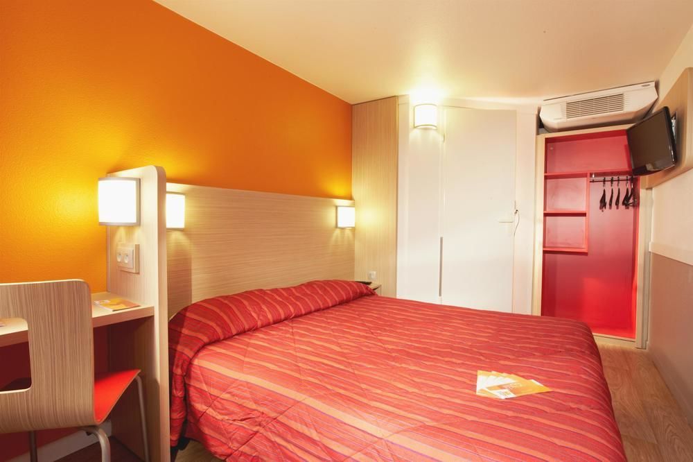 Premiere Classe Paris Ouest - Nanterre - La Defense Kültér fotó